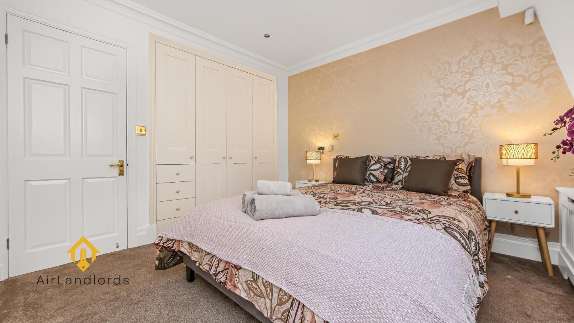 Exceptional 4 Bedroom House Paddington Station! London Eksteriør bilde