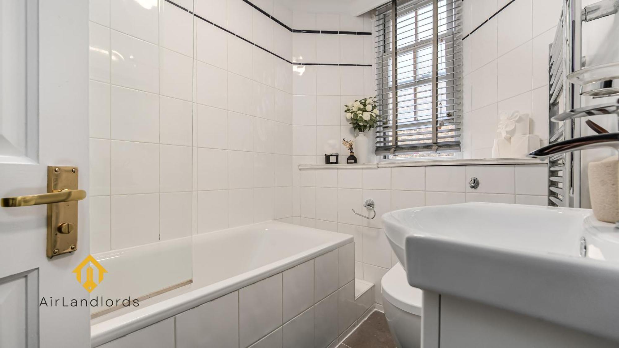 Exceptional 4 Bedroom House Paddington Station! London Eksteriør bilde