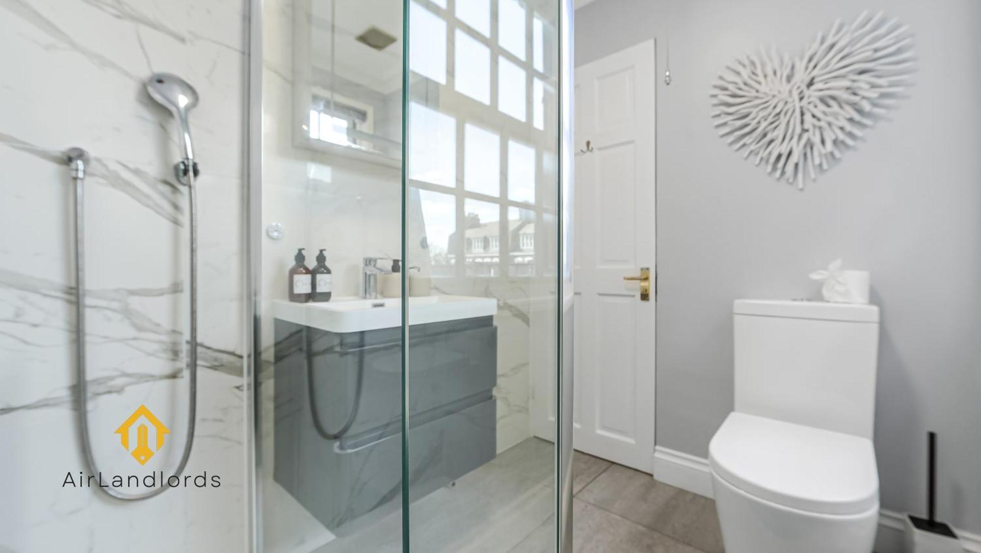 Exceptional 4 Bedroom House Paddington Station! London Eksteriør bilde
